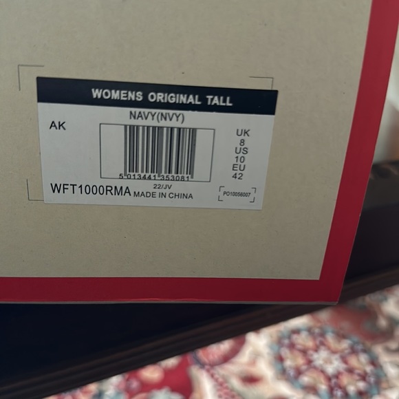 Hunter Women’s Original Tall Navy Rain Boot. - Picture 9 of 9